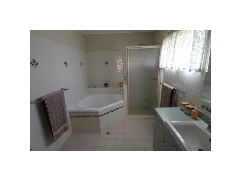 8 Banister Street, Brandon QLD 4808