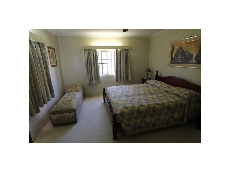 8 Banister Street, Brandon QLD 4808