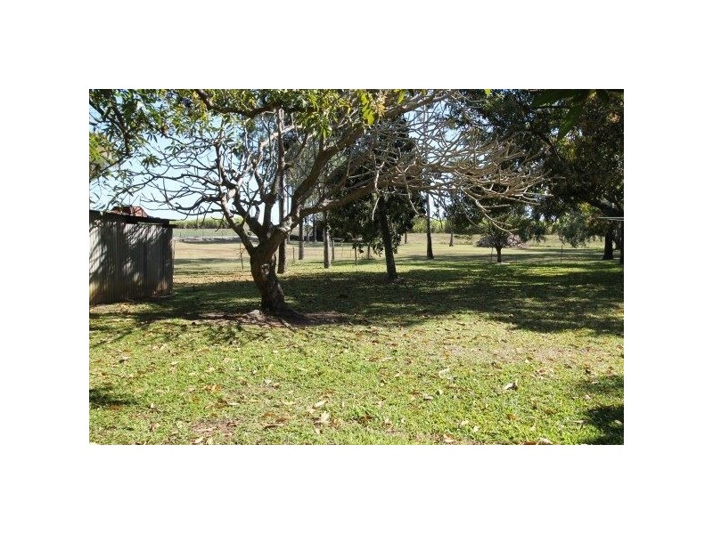 4 Banister Street, Brandon QLD 4808