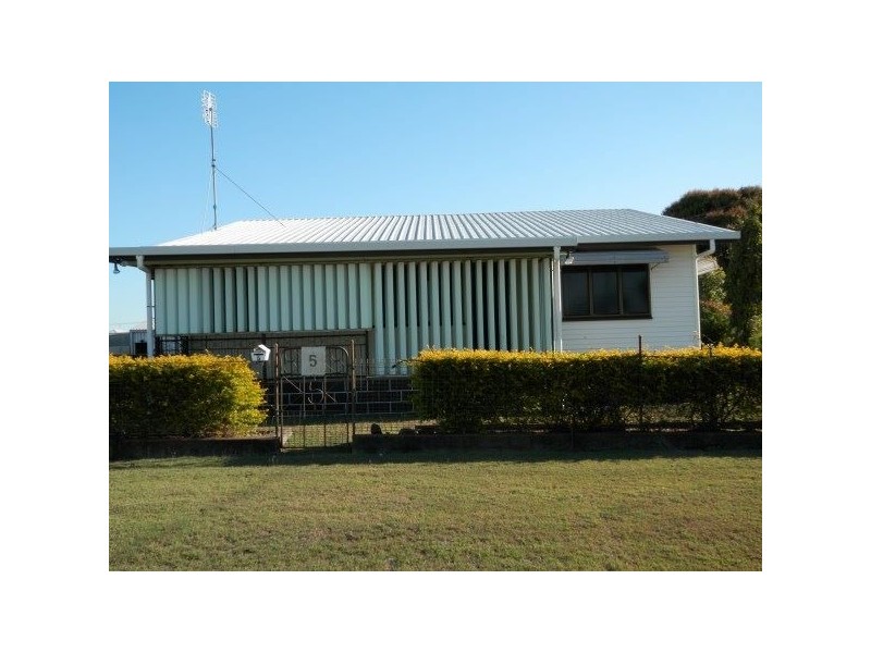 5 Parker Street, Ayr QLD 4807