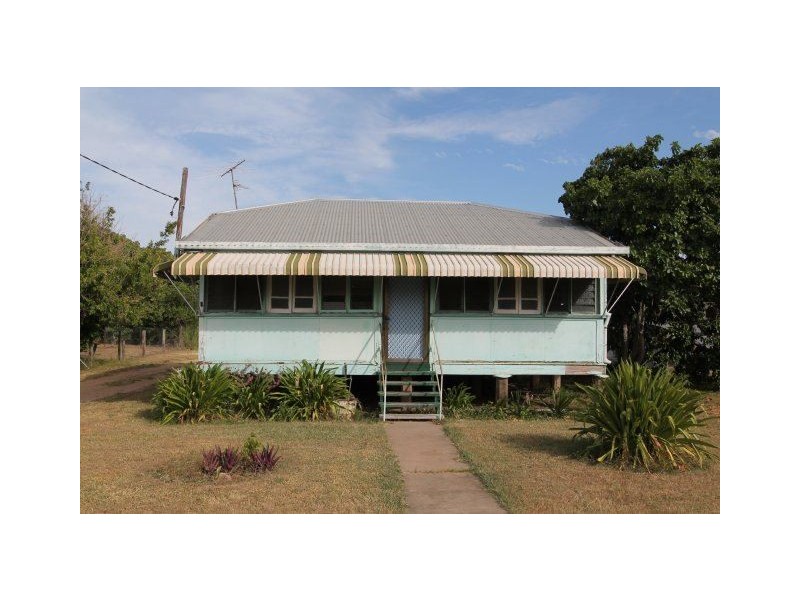 34 Bower Street, Ayr QLD 4807