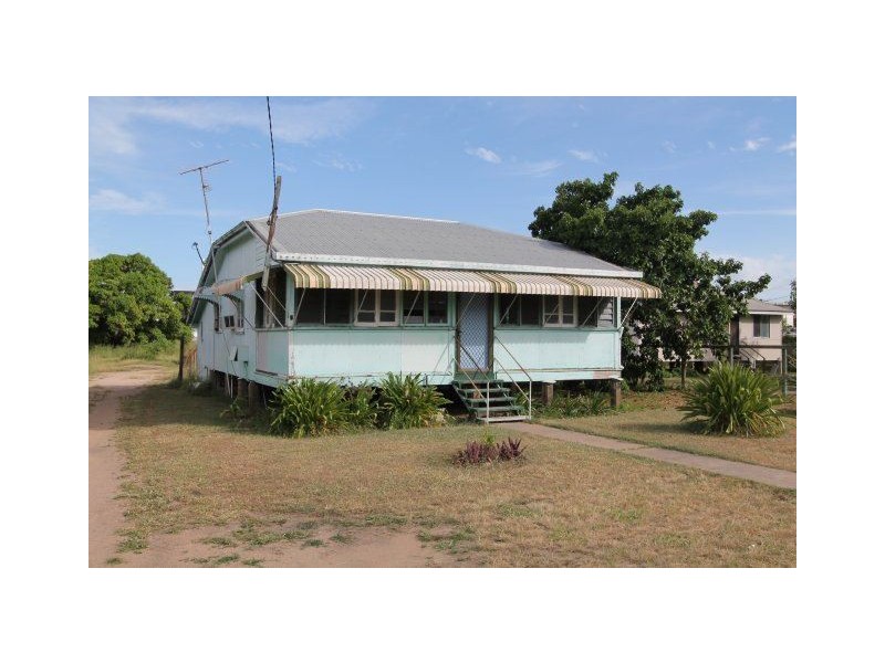 34 Bower Street, Ayr QLD 4807