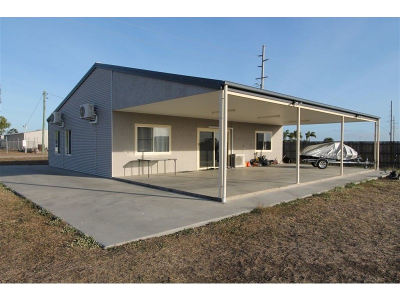 5-7 Robert Street, Ayr QLD 4807