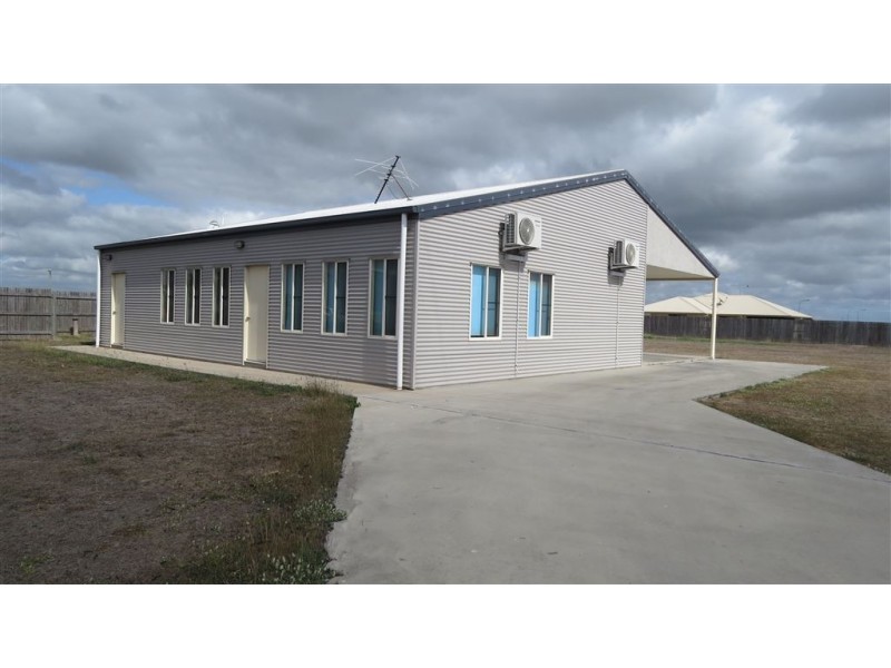 5-7 Robert Street, Ayr QLD 4807