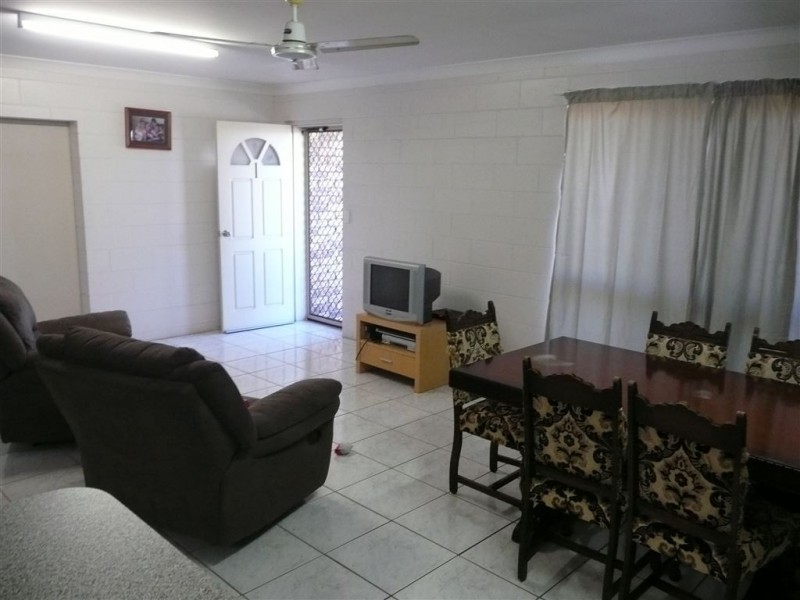 Unit 1/135 Graham Street, Ayr QLD 4807