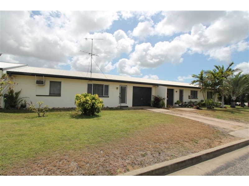 2/20 Parker Street, Ayr QLD 4807