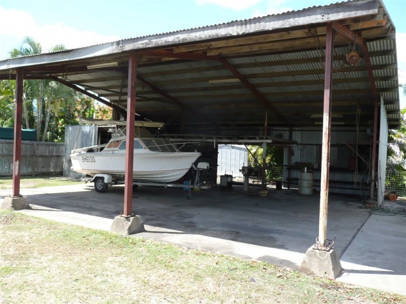 13 Twelfth Street, Home Hill QLD 4806