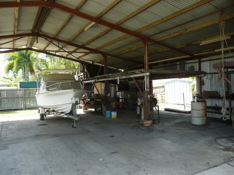 13 Twelfth Street, Home Hill QLD 4806