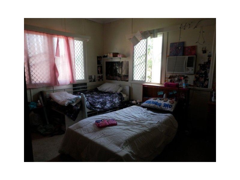 4 Third A Street, Home Hill QLD 4806