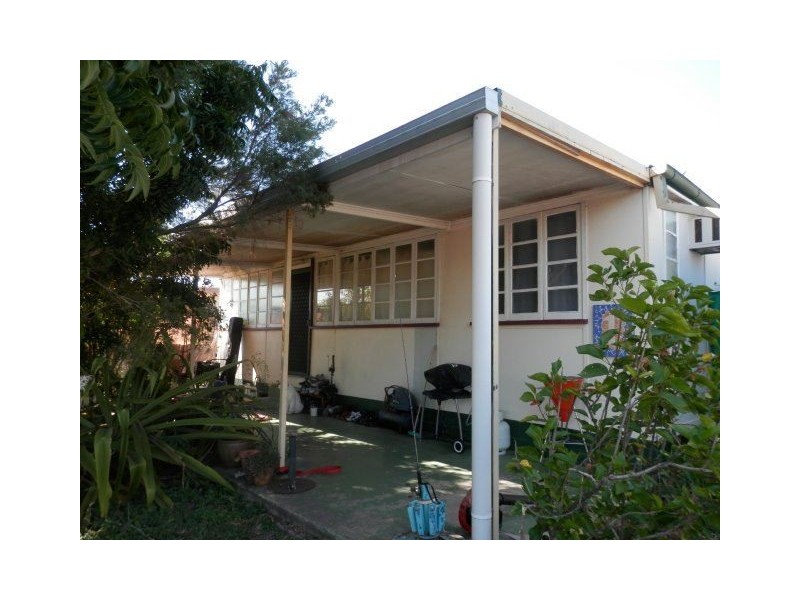 1 Eleventh Street, Home Hill QLD 4806