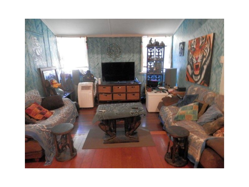 1 Eleventh Street, Home Hill QLD 4806