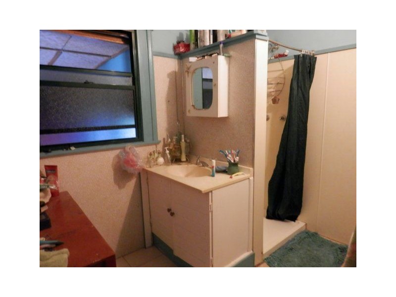 1 Eleventh Street, Home Hill QLD 4806