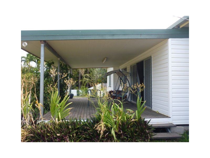 50 Fourth Street, Home Hill QLD 4806