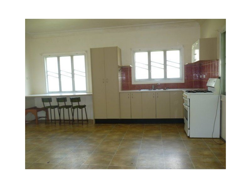 46 Fourteenth Avenue, Home Hill QLD 4806