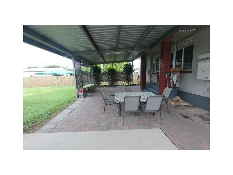 44 Fourteenth Avenue, Home Hill QLD 4806