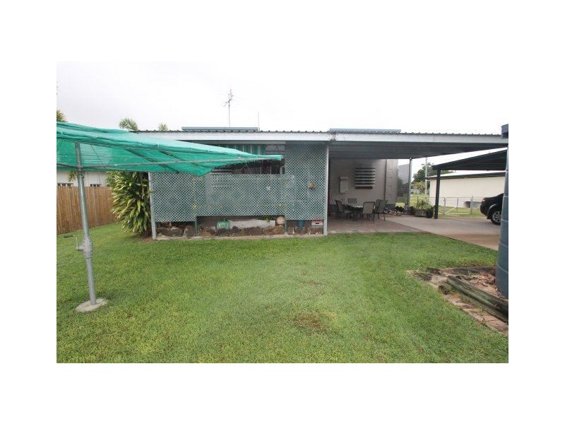 44 Fourteenth Avenue, Home Hill QLD 4806