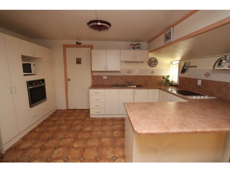 35 Fourteenth A Street, Home Hill QLD 4806