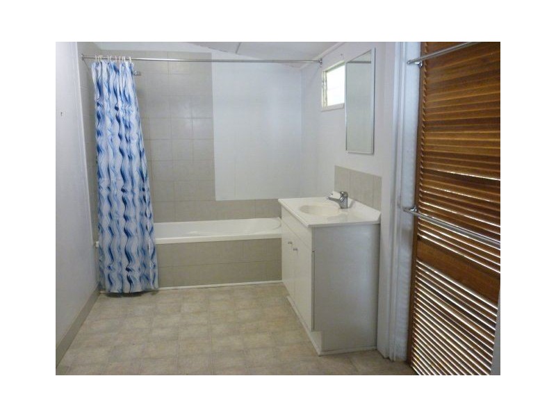 125 Cameron Street, Ayr QLD 4807