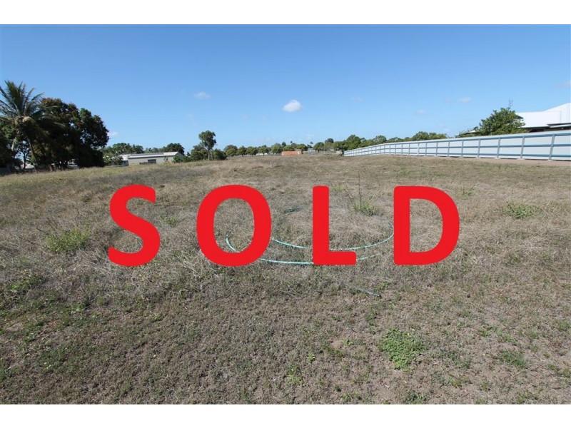 5A Ramtron Place, Ayr QLD 4807