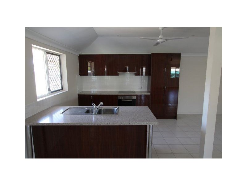 8 Home Hill Road, Ayr QLD 4807