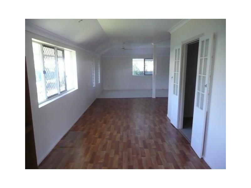8 Home Hill Road, Ayr QLD 4807