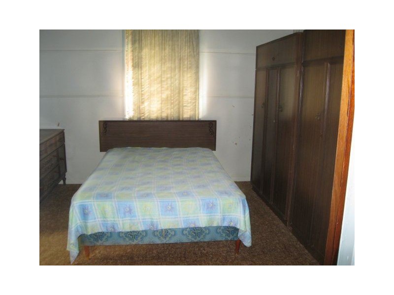 1 Fifteenth Street, Home Hill QLD 4806