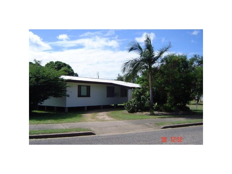 32 Drysdale Street, Brandon QLD 4808