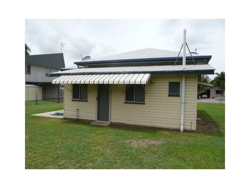 86 Gibson Street, Ayr QLD 4807