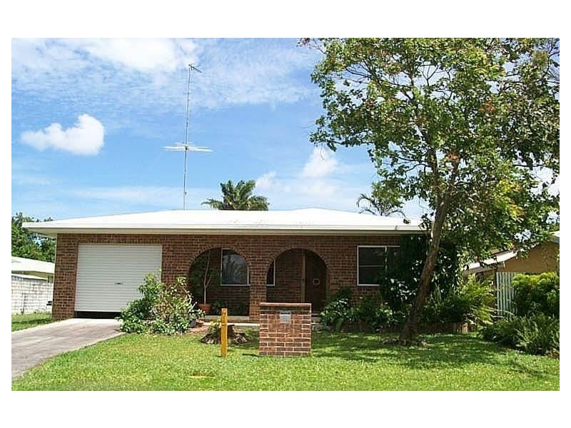 4 Little Crescent, Ayr QLD 4807