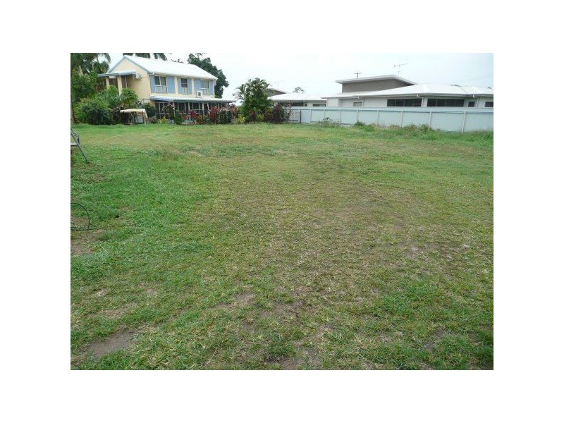 39A Little Crescent, Ayr QLD 4807