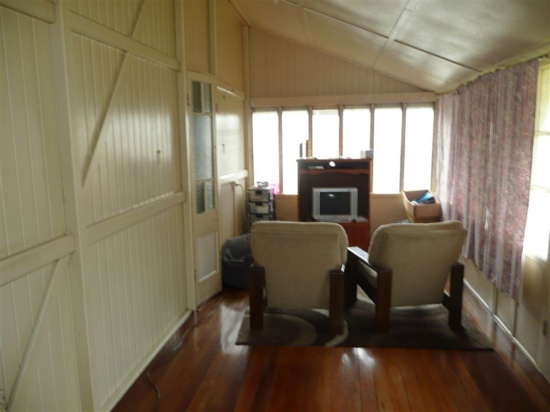 127 Mackenzie Street, Ayr QLD 4807