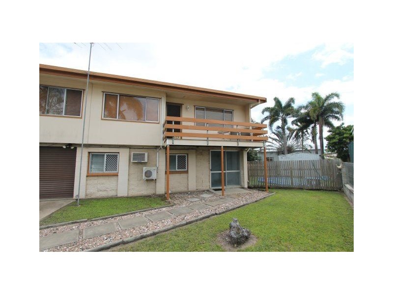 20 Moss Street, Ayr QLD 4807