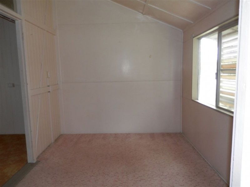 54 Munro Street, Ayr QLD 4807