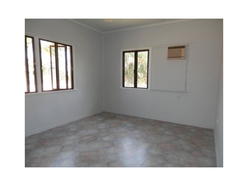 11 Porter Street, Ayr QLD 4807