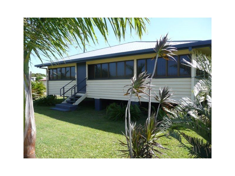 17 Sutcliffe Street, Ayr QLD 4807