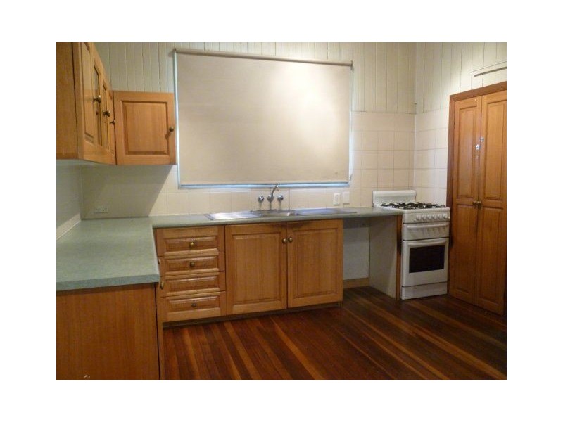 17 Sutcliffe Street, Ayr QLD 4807