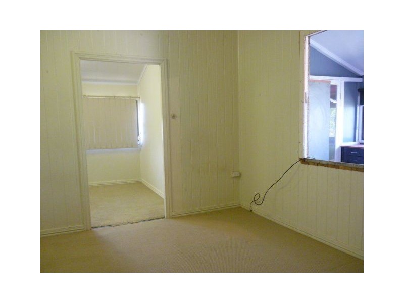 17 Sutcliffe Street, Ayr QLD 4807