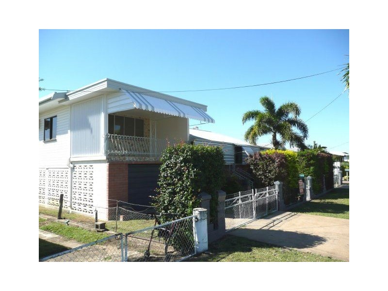 137 Ninth Avenue, Home Hill QLD 4806
