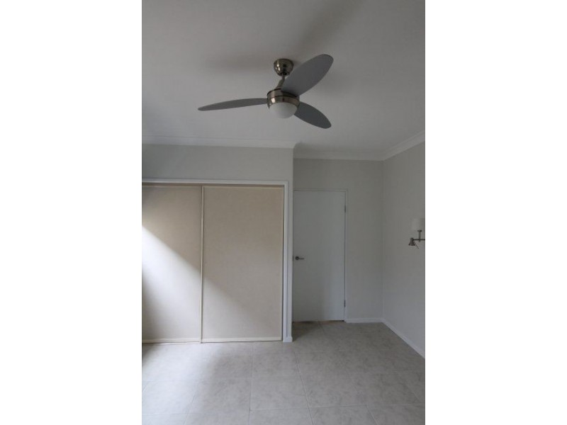 02/202 Queen Street, Ayr QLD 4807