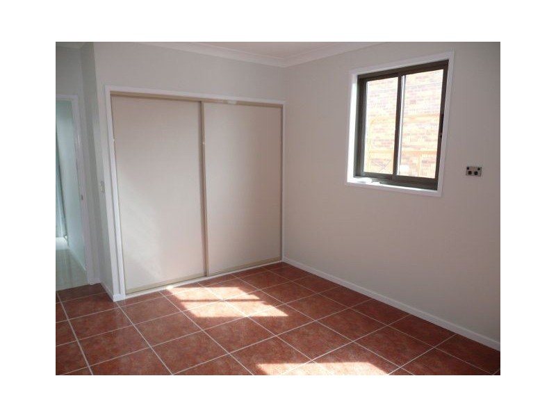 01/202 Queen Street, Ayr QLD 4807