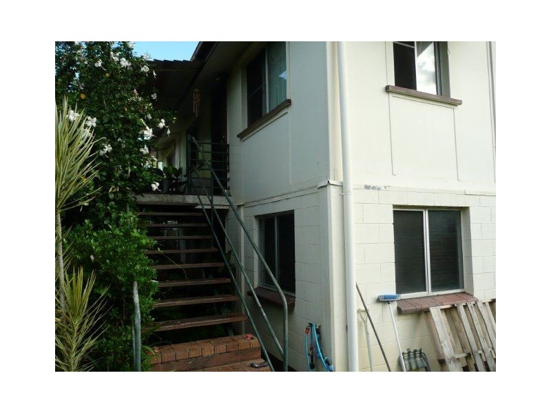 94 Thirteenth Avenue, Home Hill QLD 4806