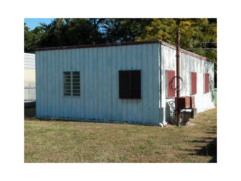 18 Topton Street, Ayr QLD 4807