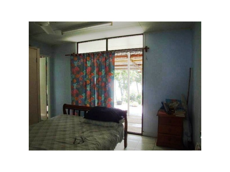 35 Esplanade, Thursday Island QLD 4875