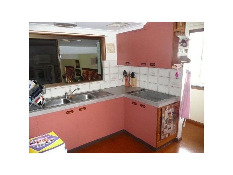 131 Ninth Avenue, Home Hill QLD 4806