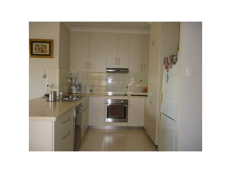 1/01 Wickham Street, Ayr QLD 4807