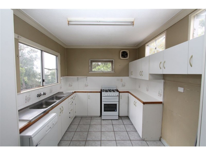 12 Porter Street, Ayr QLD 4807