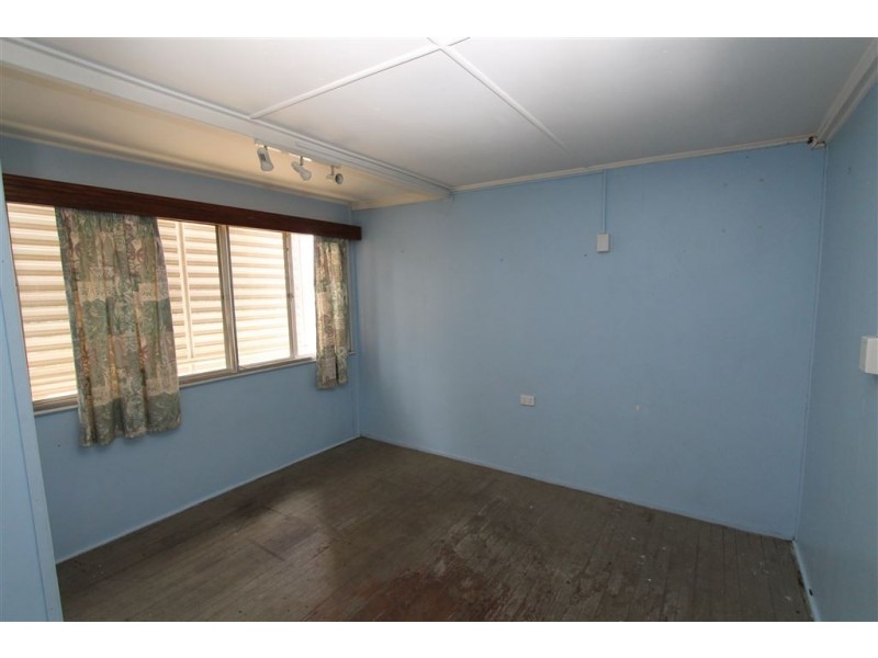 12 Porter Street, Ayr QLD 4807