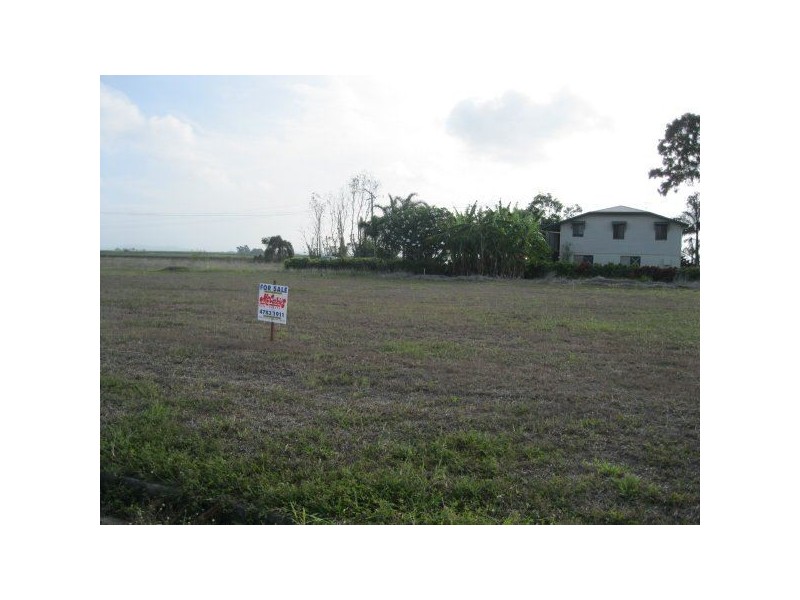 94 Second Avenue, Home Hill QLD 4806