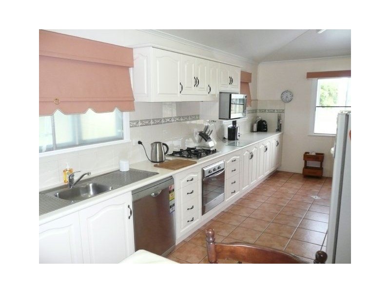 440 Beach Road, Ayr QLD 4807