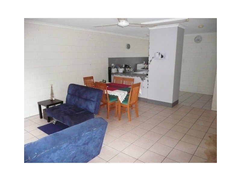 2/19 Wilmington Street, Ayr QLD 4807